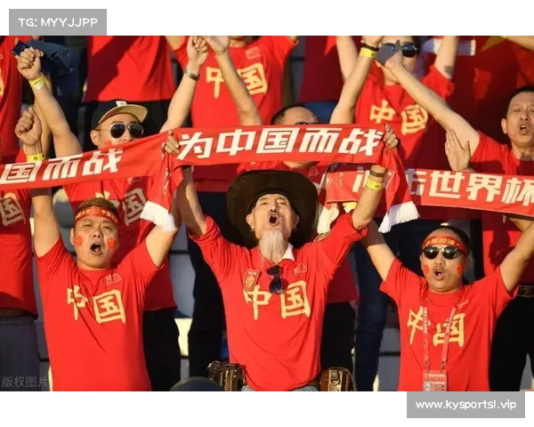 记者晒塞鸟唱国歌画面 看来已为世预赛关键时刻做好准备