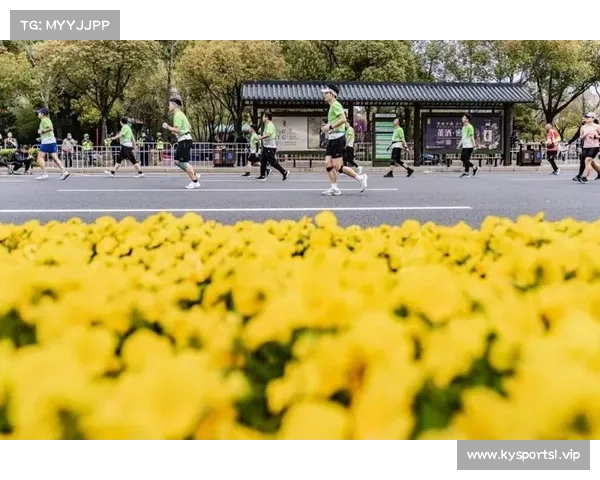 江苏银行再度携手独家冠名2025扬州马拉松 助力赛事创新与城市发展