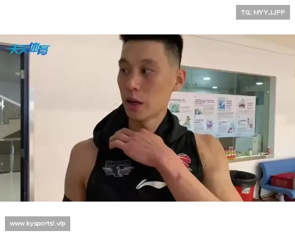 林书豪替补亮相曼联惜败现场欢呼不断球迷热情不减