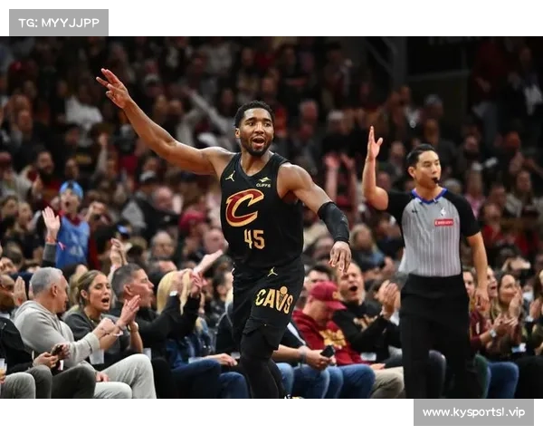 湖人替补得分优势明显领先火箭 全队板凳贡献高达46分